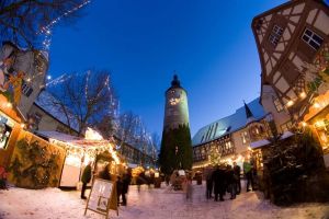 Historische Weihnachtsmärkte an der Romantischen Straße