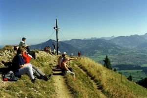 Am ‘Tag des Wanderns’ unterwegs auf der Romantischen Straße